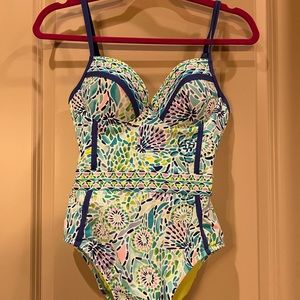 NWOT Lilly Pulitzer Palma One Piece Swimsuit Size 6